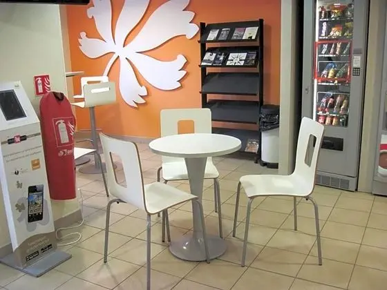 PREMIERE CLASSE EPERNAY