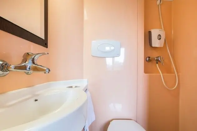 Hotel Première Classe Lille Centre - Banyo Tipleri