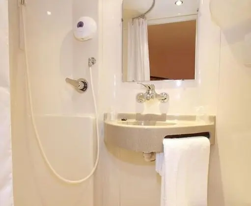 Premiere Classe Lisieux - Banyo Tipleri