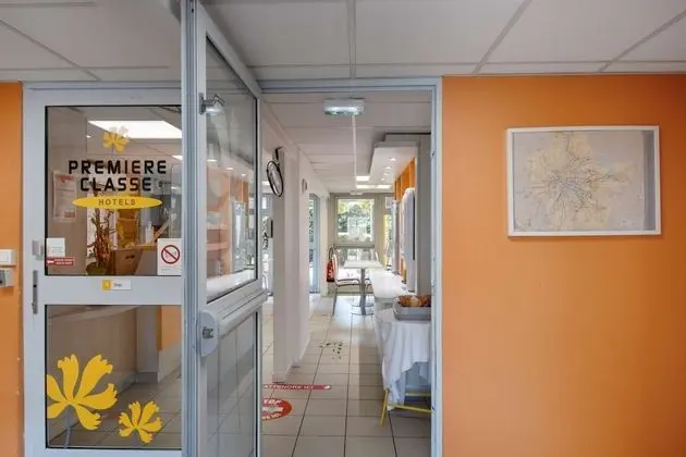 Premiere Classe Lyon Est - Bron Eurexpo - Lobi