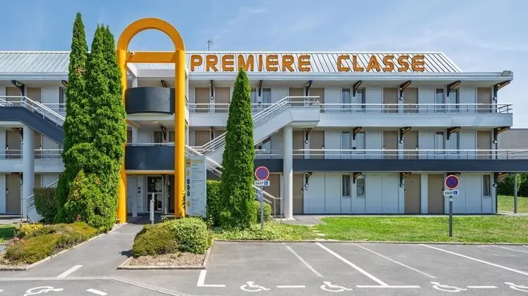 Premiere Classe Lyon Sud - Chasse sur Rhône Vienne - Dış Mekan
