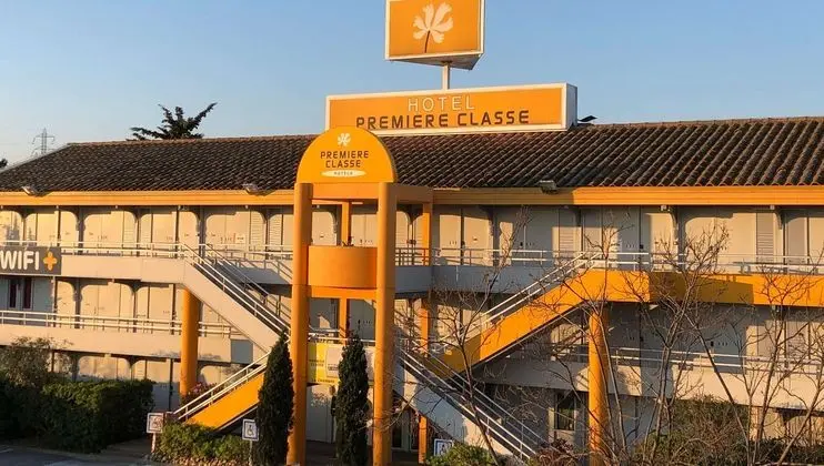 Premiere Classe Montpellier Ouest - Saint Jean de Védas - Dış Mekan
