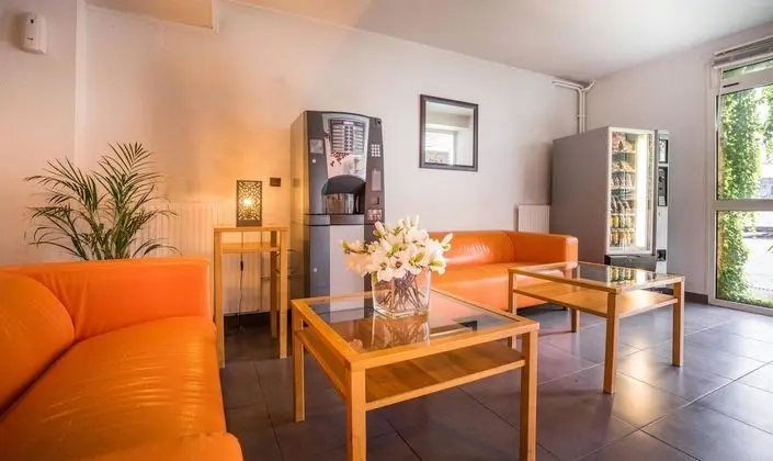Hotel Premiere Classe Orly Rungis - Lobi