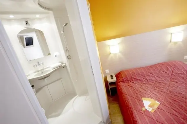 Hotel Premiere Classe Pau EST Bizanos - Oda