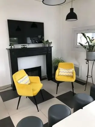Premiere Classe Rennes Sud Est - Lobi