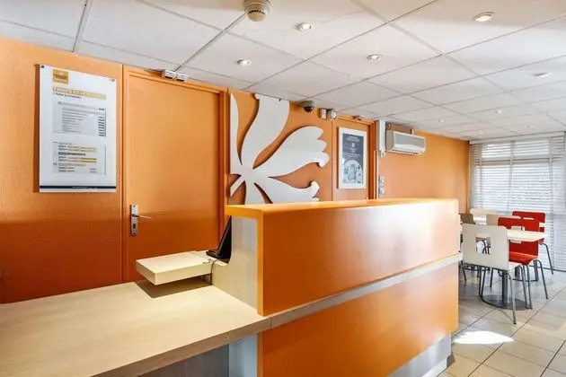 Hotel Première Classe Vannes - Lobi