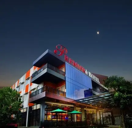 Premiere Tegal