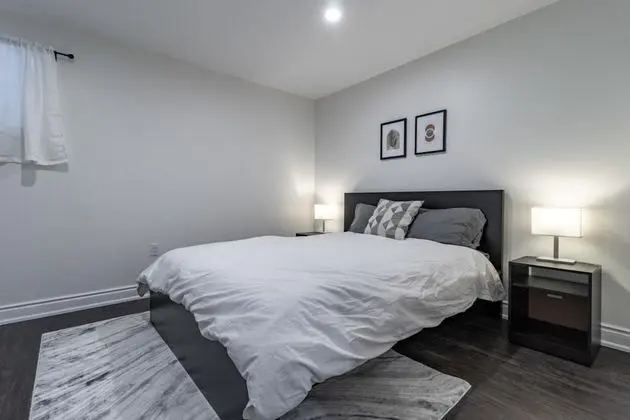 Premium 1 Bed - Mins to UOW Shops Farmer Market