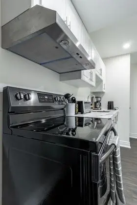 Premium 1 Bed - Mins to UOW Shops Farmer Market - Oda