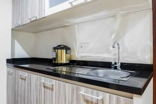 Premium 1BR Apartement At Grand Sungkono Lagoon - Mutfak