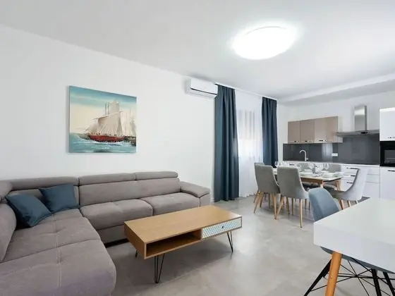 Premium Holiday Home in Vir With Sauna