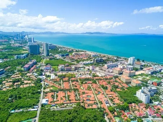 Premium Pool Villas Pattaya - Plaj