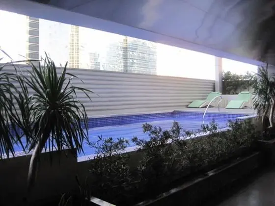 Premium Residence The Currency Ortigas - Havuz
