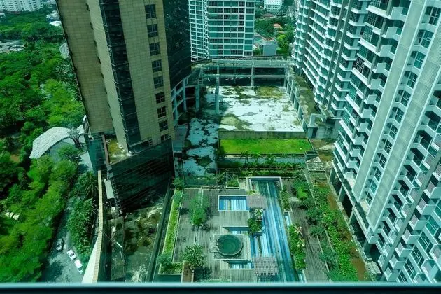 Premium and Spacious 3BR Apartment at Kemang Village - Dış Mekan