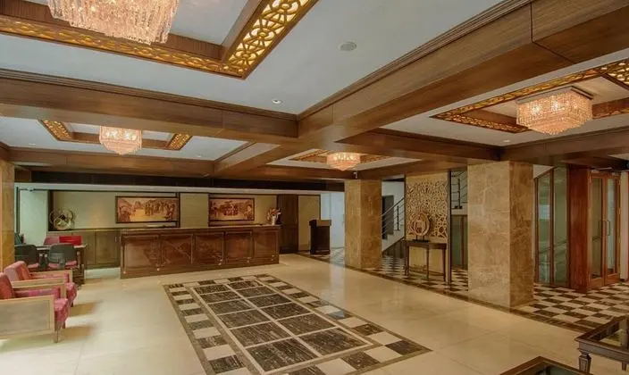 The President - A Boutique Hotel - Lobi