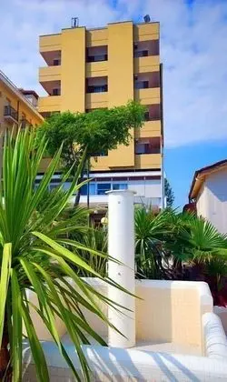 Hotel President - Dış Mekan