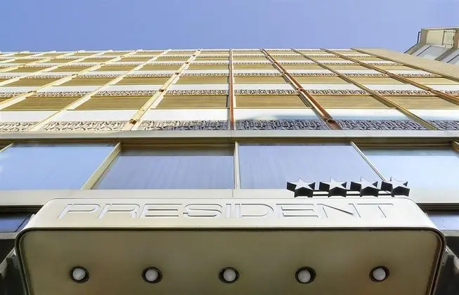 Hotel President