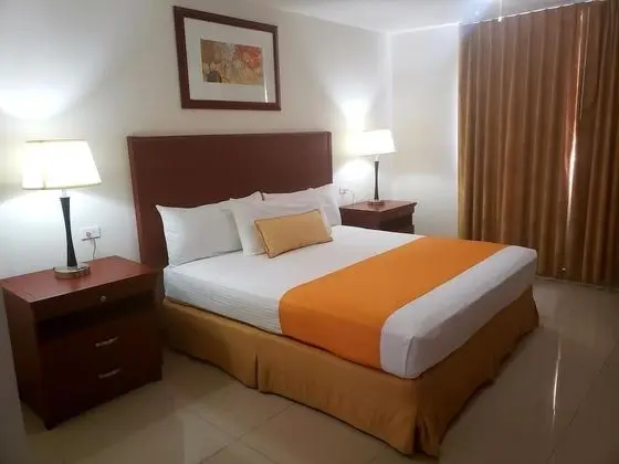 HOTEL PRESIDENTE