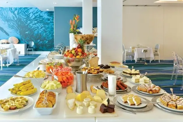 Hotel Presidente Luanda - Yeme / İçme