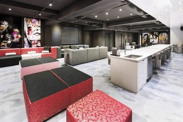 Presidential Loft by Simplissimmo