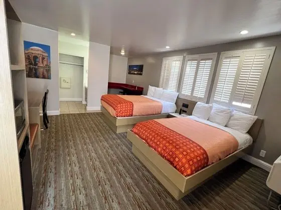 Presidio Inn