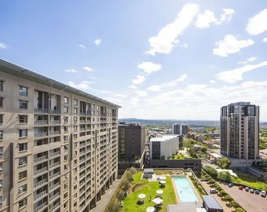 Prestige Apartment Sandton at Westpoint - Dış Mekan