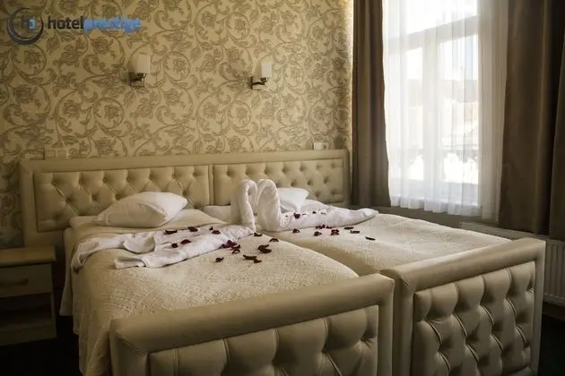 Hotel Prestige