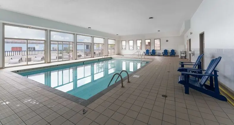 Prestige Rocky Mountain Resort - Havuz