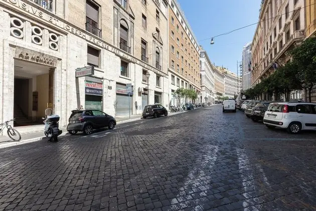 Prestigious Apartment Via Barberini - Dış Mekan