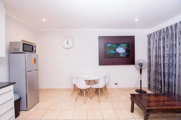 Prestigious Apartments - Oda Düzeni