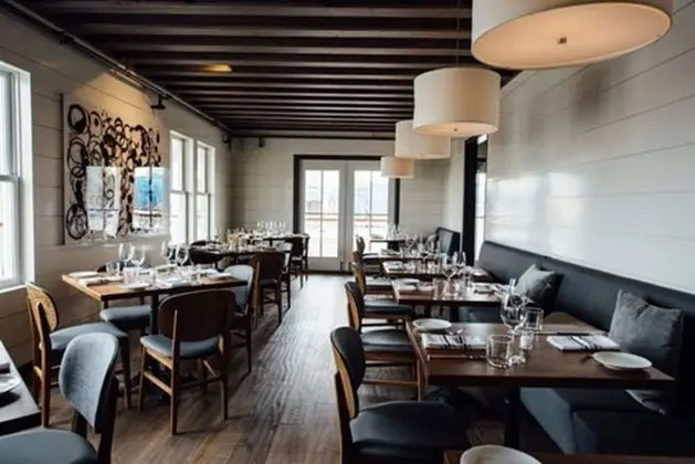 The Preston House & Hotel - Yerinde Yemek