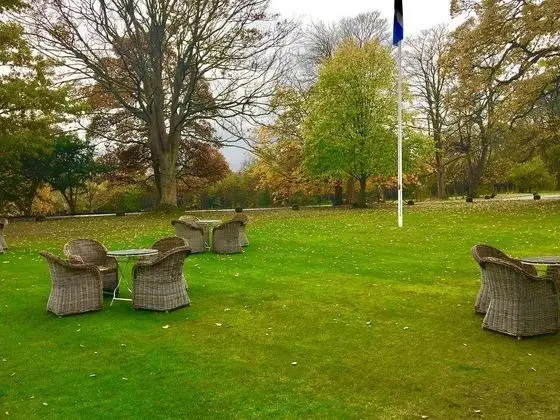 Prestonfield House .