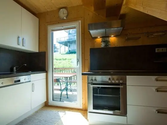Pretty Chalet in Bad St Leonhard near Klippitztörl Ski Area - Mutfak