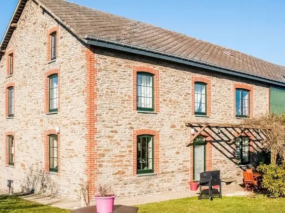 Pretty Farmhouse in Houffalize With Courtyard - Öne Çıkan Resim