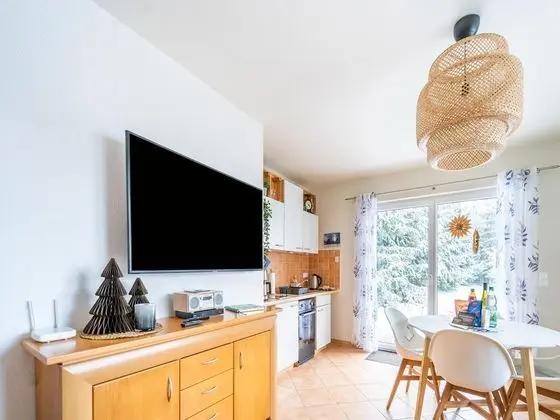Pretty Holiday Home in Suhl Right Next to the Forest - Oda Düzeni