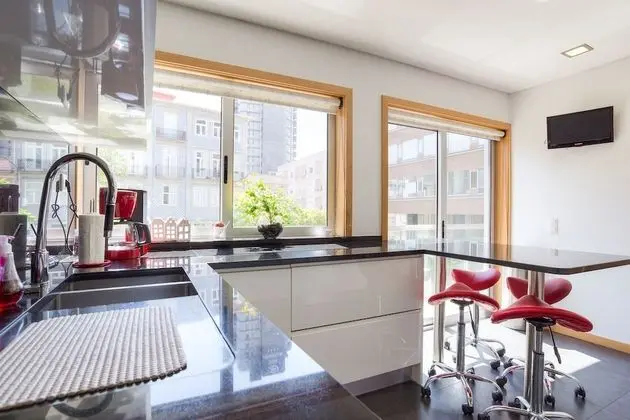 Pretty Porto Apartment by Soulsharing - Mutfak