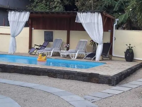 Pretty Villa Santa With Private Pool 120m Walk to the sea - Havuz
