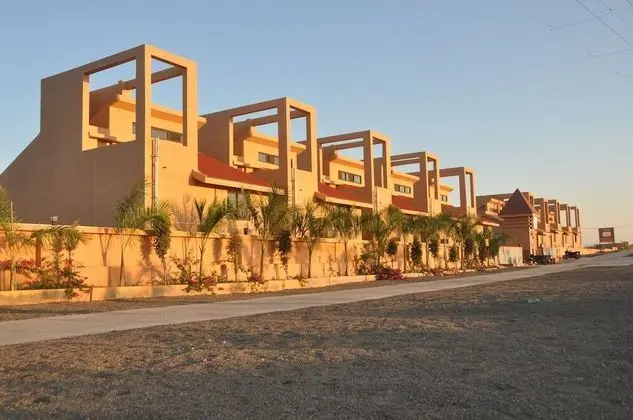 Pride Resort & Convention Centre - Dış Mekan