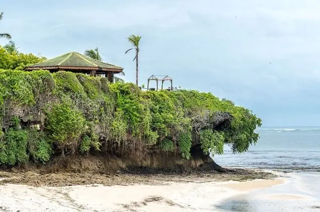 PrideInn Flamingo Beach Resort & Spa - Plaj