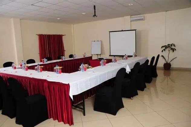 PrideInn Raphta Hotel - İş / Konferans