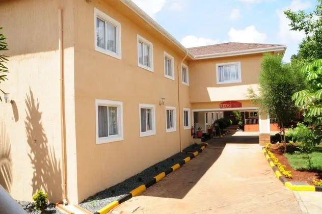 PrideInn Raphta Hotel