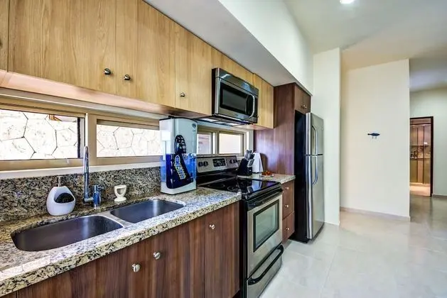 Prieta Penthouse 2 bedrooms sleeps 4 - Mutfak
