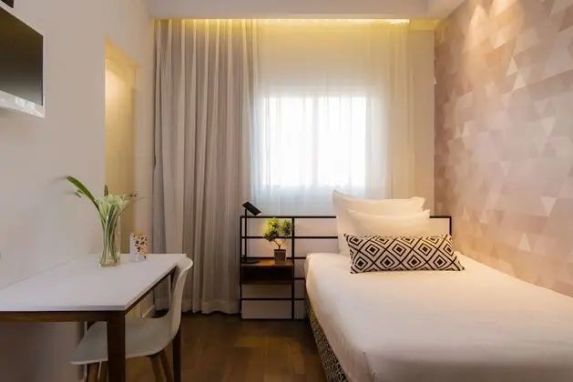 Prima Tel Aviv Hotel - Oda