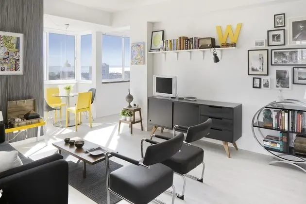 Prime Apartments White and Yellow - Öne Çıkan Resim