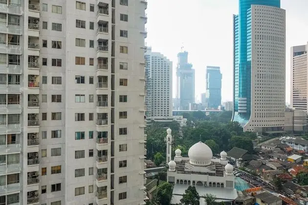 Prime Location Sudirman Park Studio Apartment