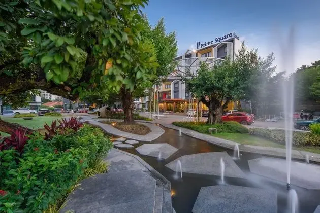 Prime Square Hotel