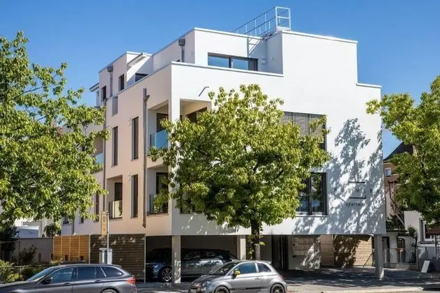 Primera Apartments