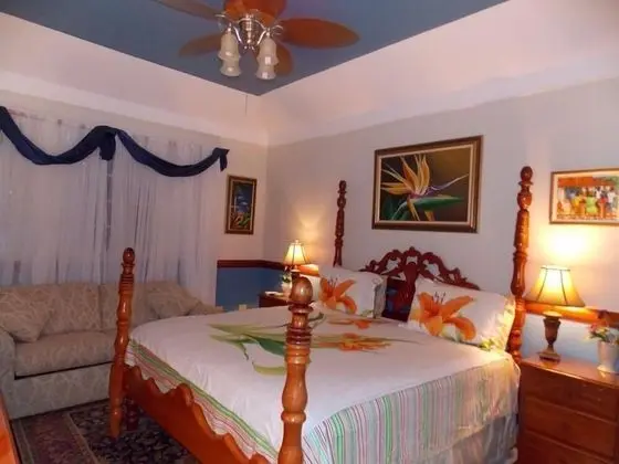 Primrose Path, Silver Sands 5 BR - Oda