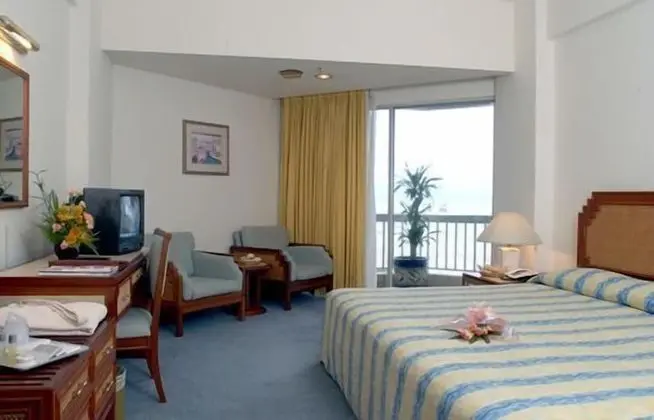 Primula Beach Hotel - Oda