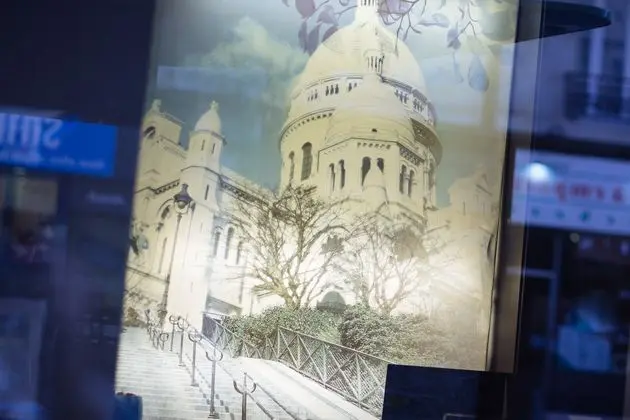Prince Albert Montmartre - Genel